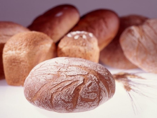 Do fosfato Tricalcium do alimento dos emulsivos do pão do Improver forma fluida natural semi -