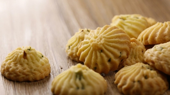 31566-31-1 os emulsivos naturais do alimento molham o Monostearate Dispersible da glicerina