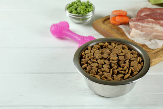 123-94-4 mono e Diglycerides do emulsivo E471 do produto comestível de ácidos gordos para alimentações