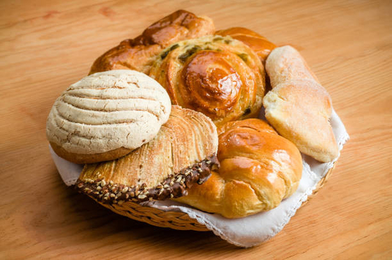 O Improver branco do pão do pó com bom desempenho da fermentação prolonga a vida útil