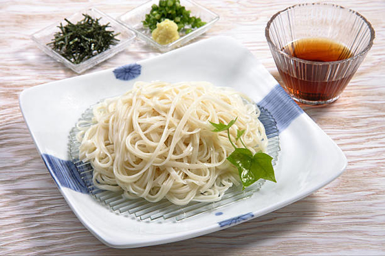 Monoglyceride destilado emulsivo DMG95 GMS99 do alimento de ISO9001 E471