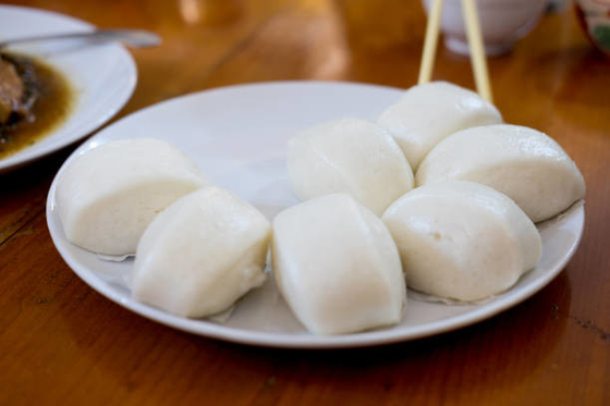 Os emulsivos naturais HALAL do alimento cozinharam bolos que o Improver aumenta o brilho da brancura melhora o gosto amplia o volume