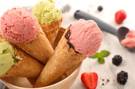 Emulsivo branco leitoso do gelado e Monoglyceride destilado habilitado HALAL dos estabilizadores
