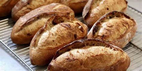 O gosto neutro mantém emulsivos macios do pão