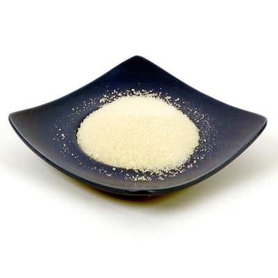 Floco ceroso branco Monostearate destilado 123-94-4 E471 do glicerol para a manteiga da margarina
